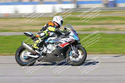 media/Jan-20-2023-Fastrack Riders (Fri) [[f2ad32aba3]]/Private/session 4 turn 6/